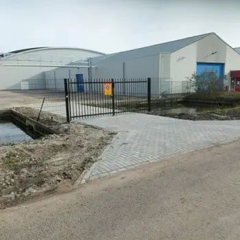 Nieuwe dam CNB hallen