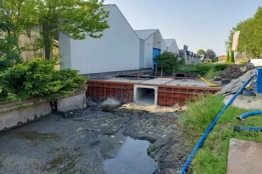 Nieuwe dam CNB hallen